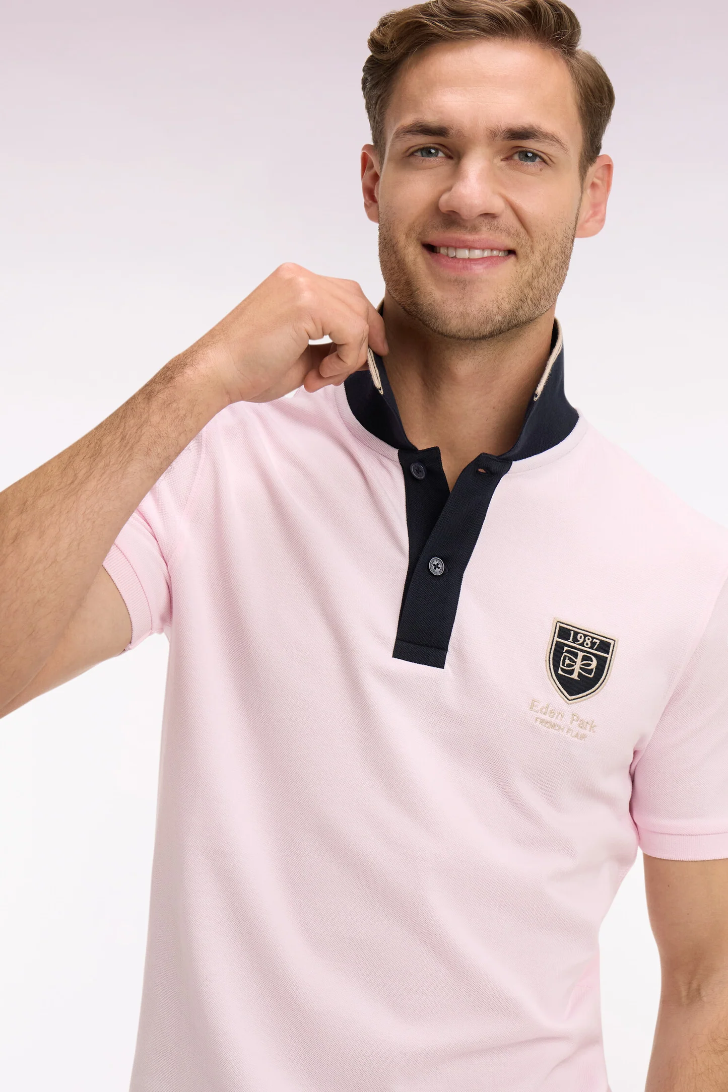 Polo à manches courtes EDEN PARK en piqué coton rose écusson EP 06FW