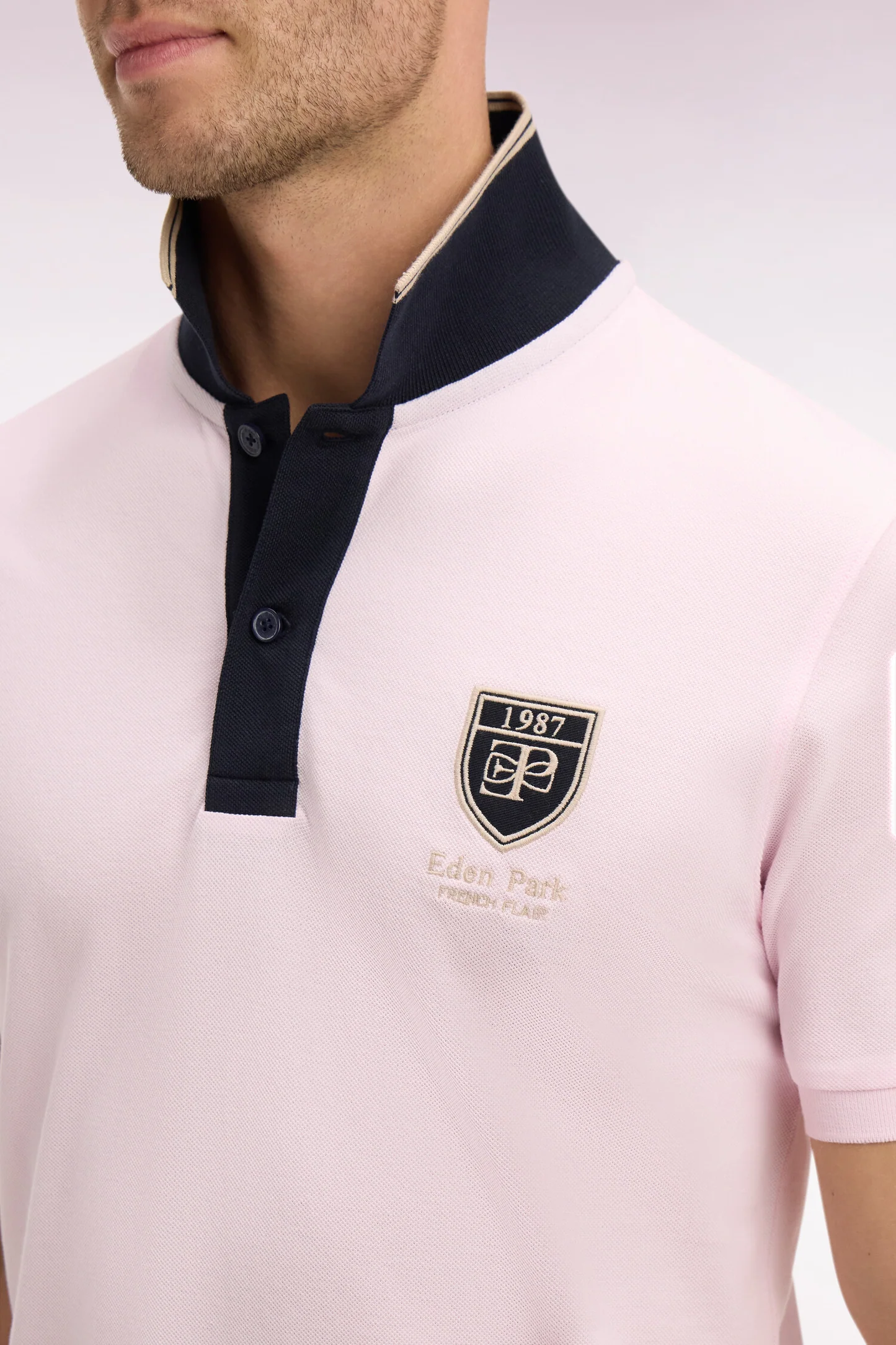 Polo à manches courtes EDEN PARK en piqué coton rose écusson EP 06FW – Image 3