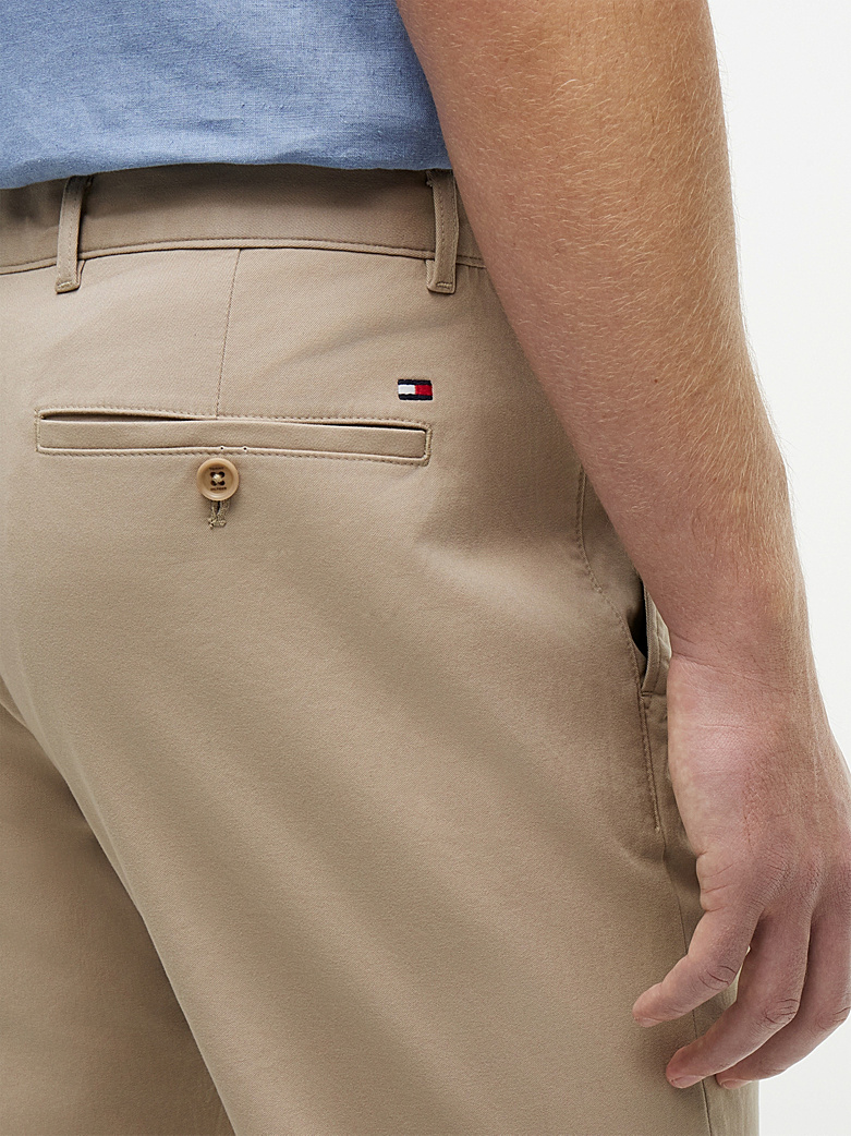 Chino TH à jambe fuselée Harlem en sergé 06HN – Image 5