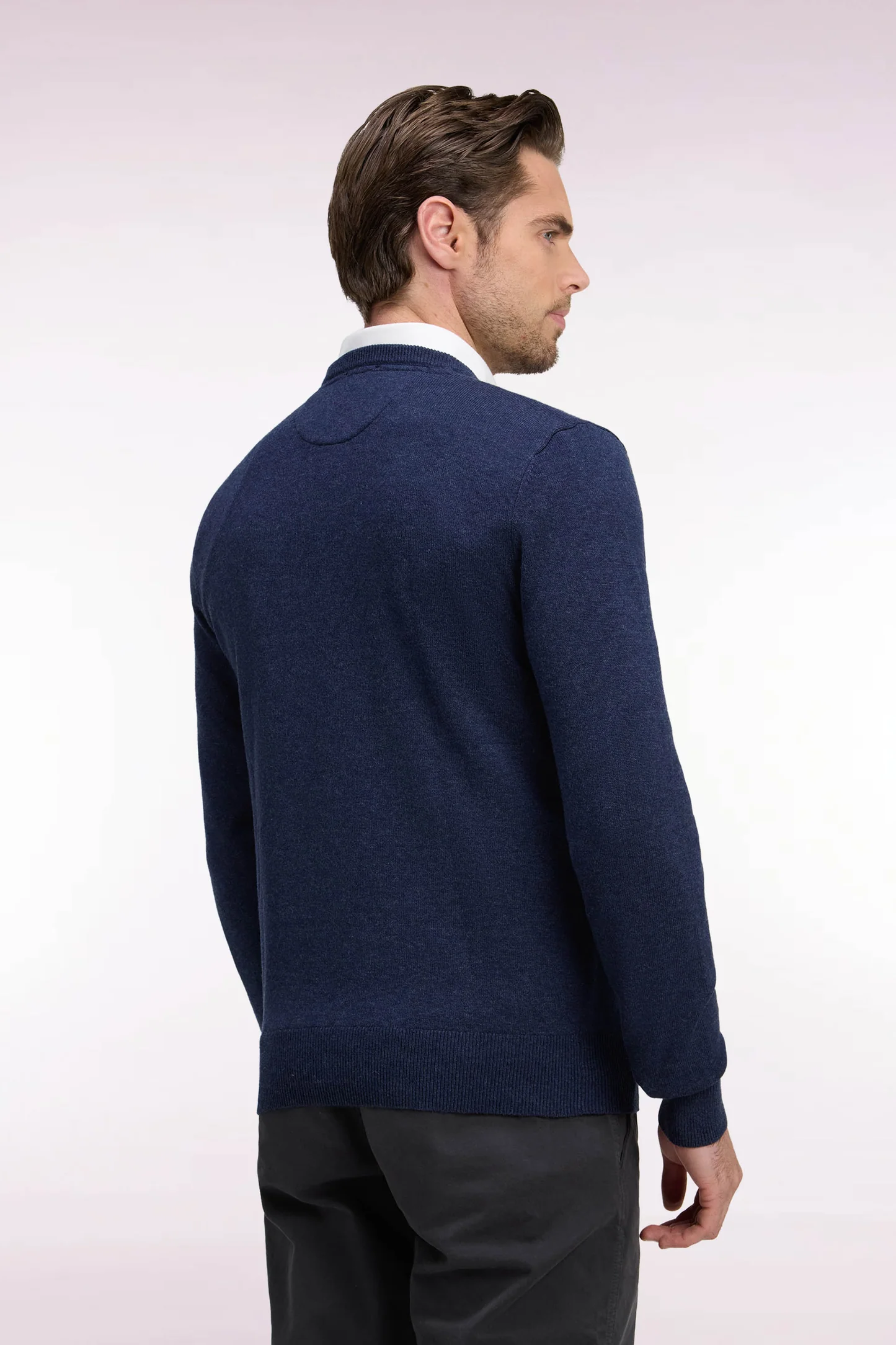 Pull col V EDEN PARK en laine et coton bleu 06SH – Image 4